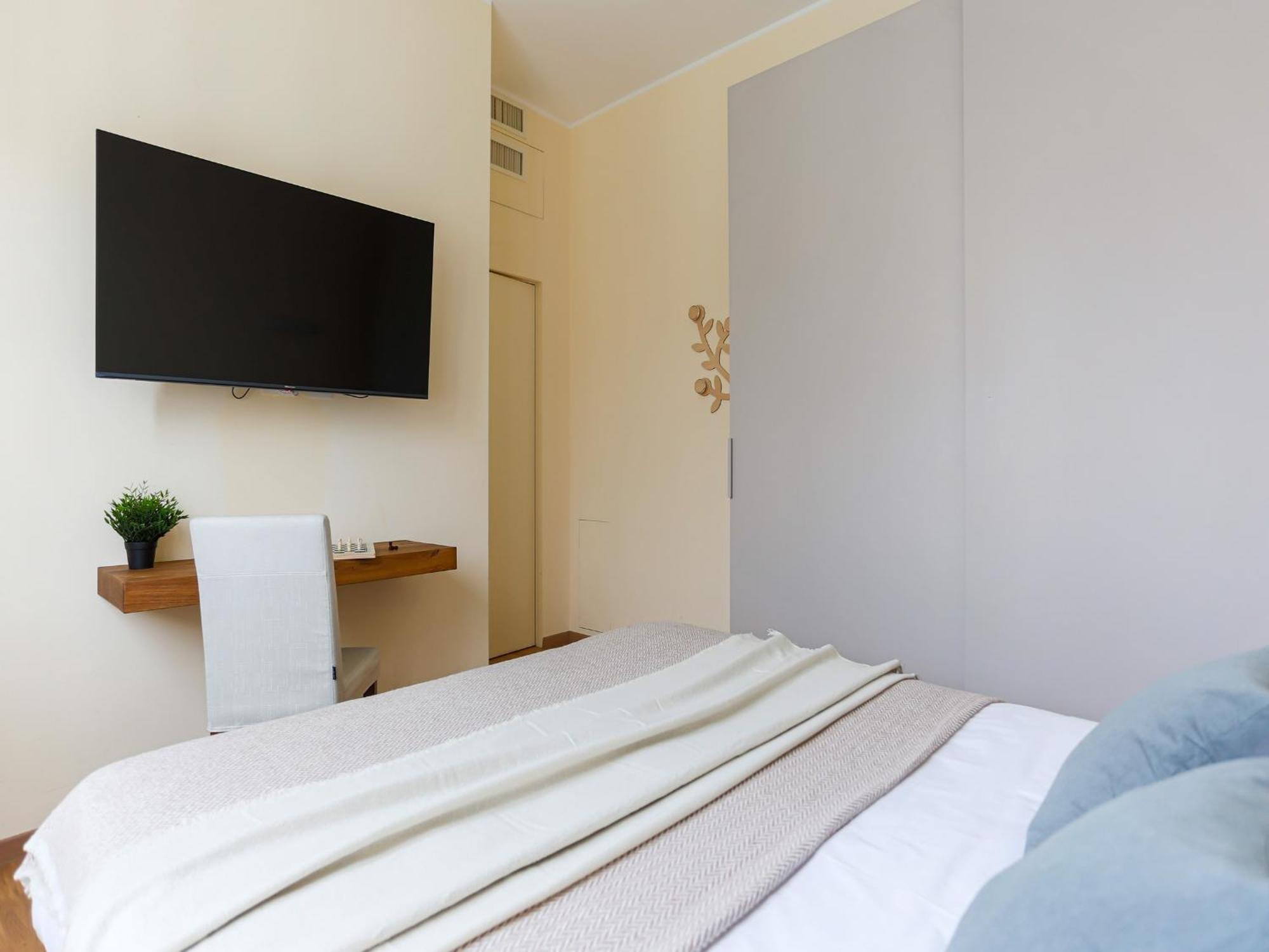 The Best Rent - Bright One-Bedroom Apartment In Corso Vittorio Emanuele II Mailand Exterior foto